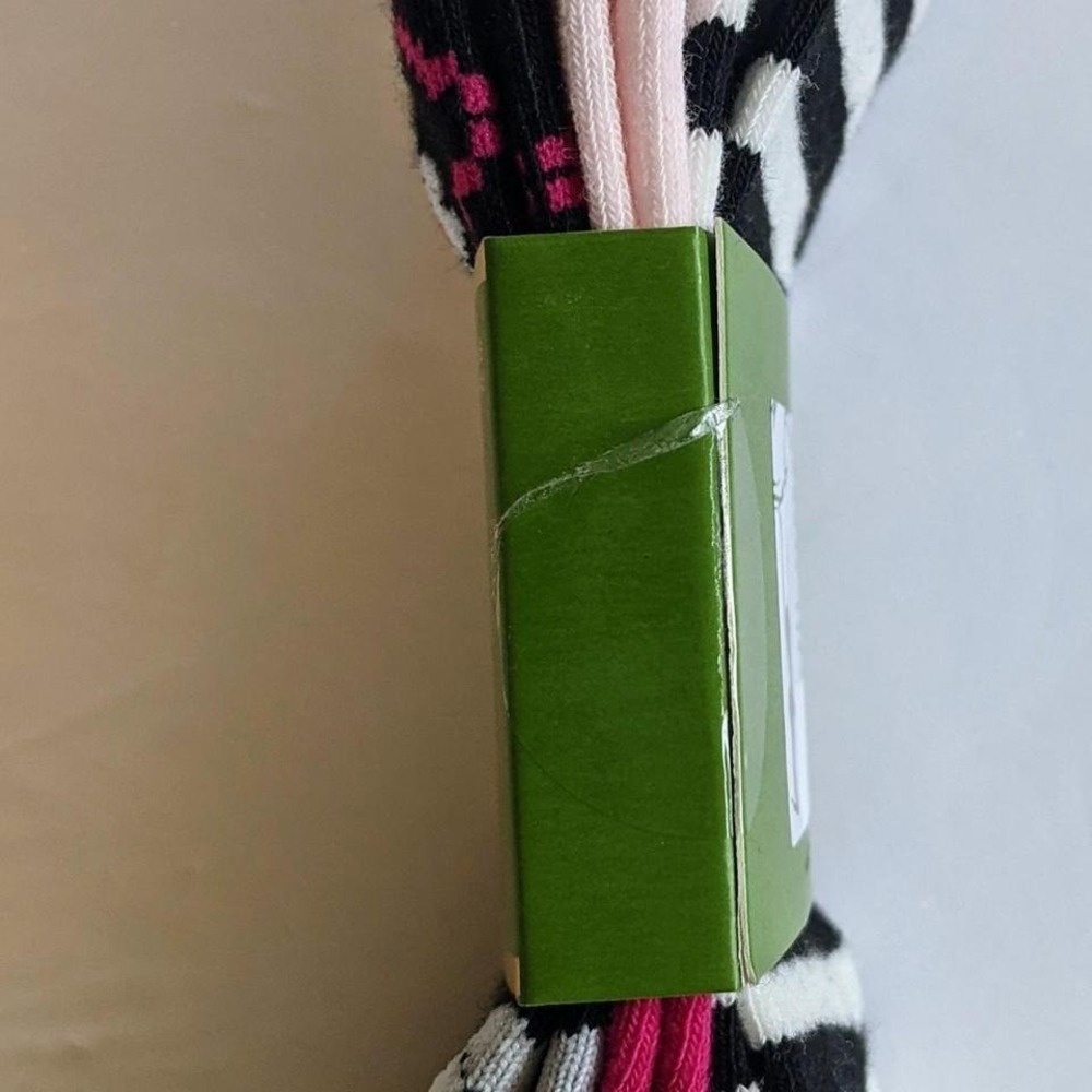 Kate Spade‎ New York Package of three pairs no-show socks New Flowers Stripes - Picture 4 of 4